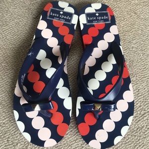 NWOT Kate Spade flip flops with bow, Sz 5-6